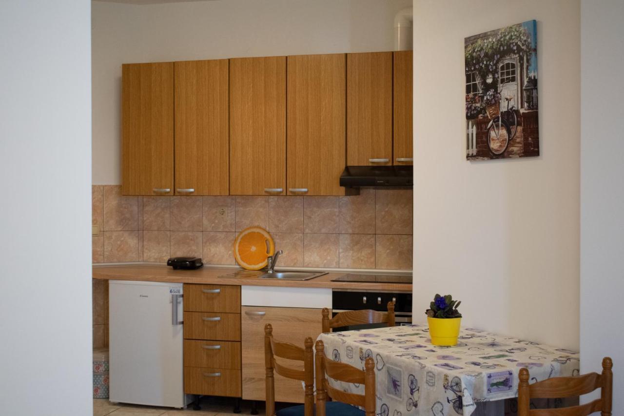 Ferienwohnung Calypso Kaštela Exterior foto
