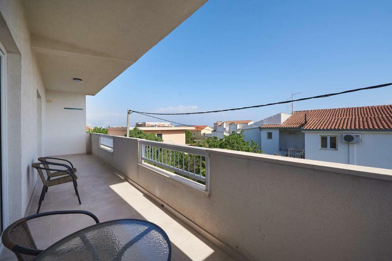 Ferienwohnung Calypso Kaštela Exterior foto