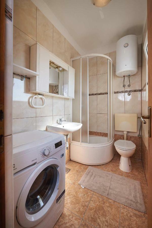 Ferienwohnung Calypso Kaštela Exterior foto